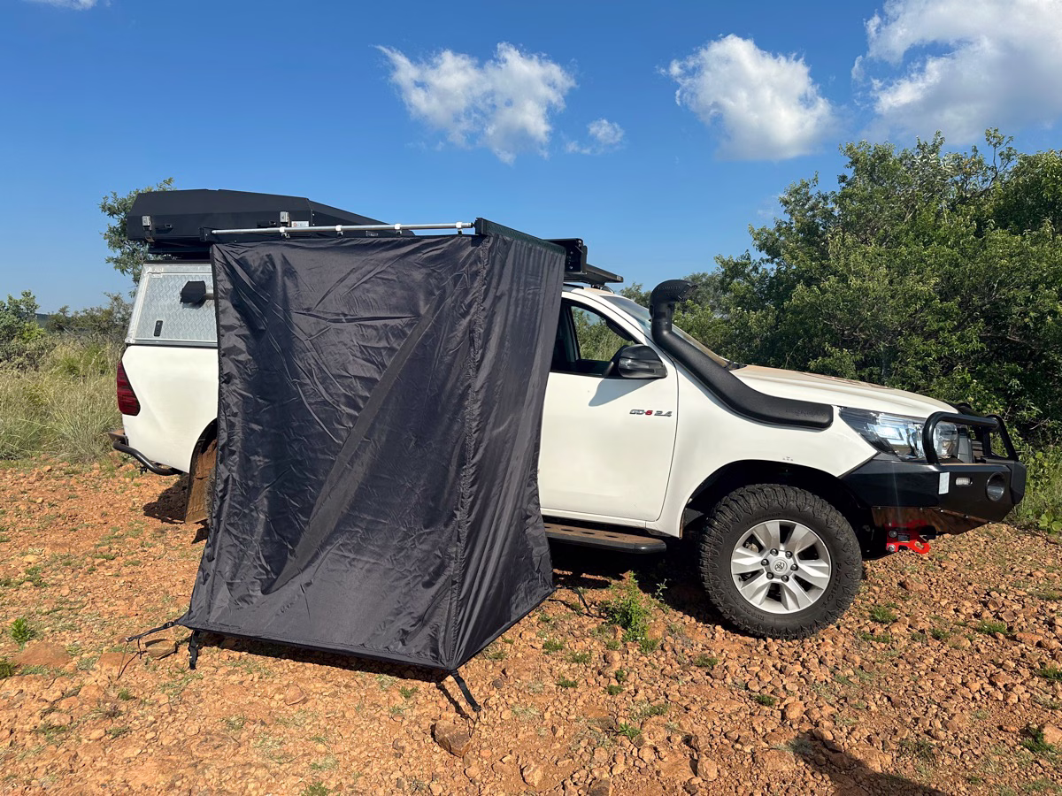 Eezi-Awn-Magik-Shower-Camping-Cube-01 Eezi-Awn Magik Cube